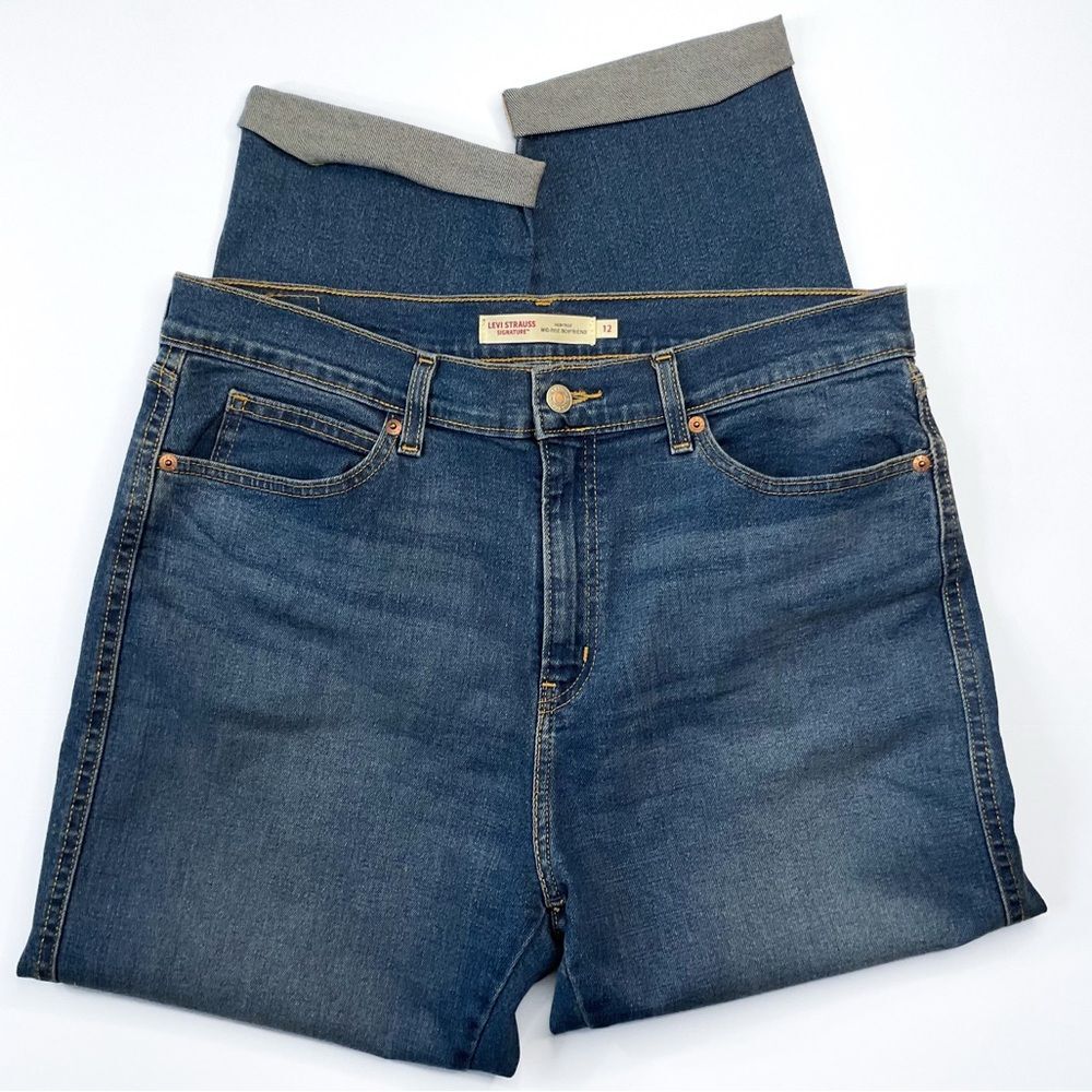Signature by Levi Strauss Heritage Mid-Rise Boyfriend Jeans - Picture 4 of 6
